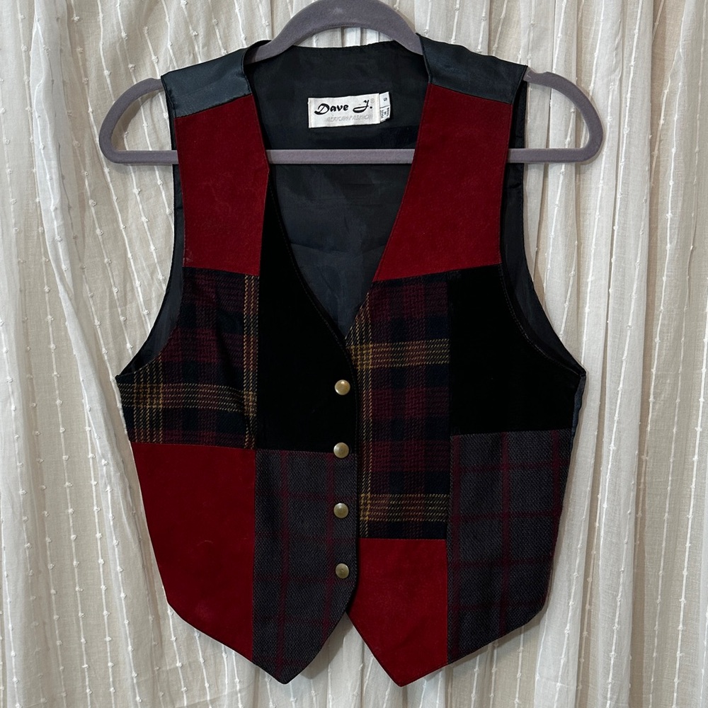 Patchwork Vest With Plaid And Solid Patterns - image 2
